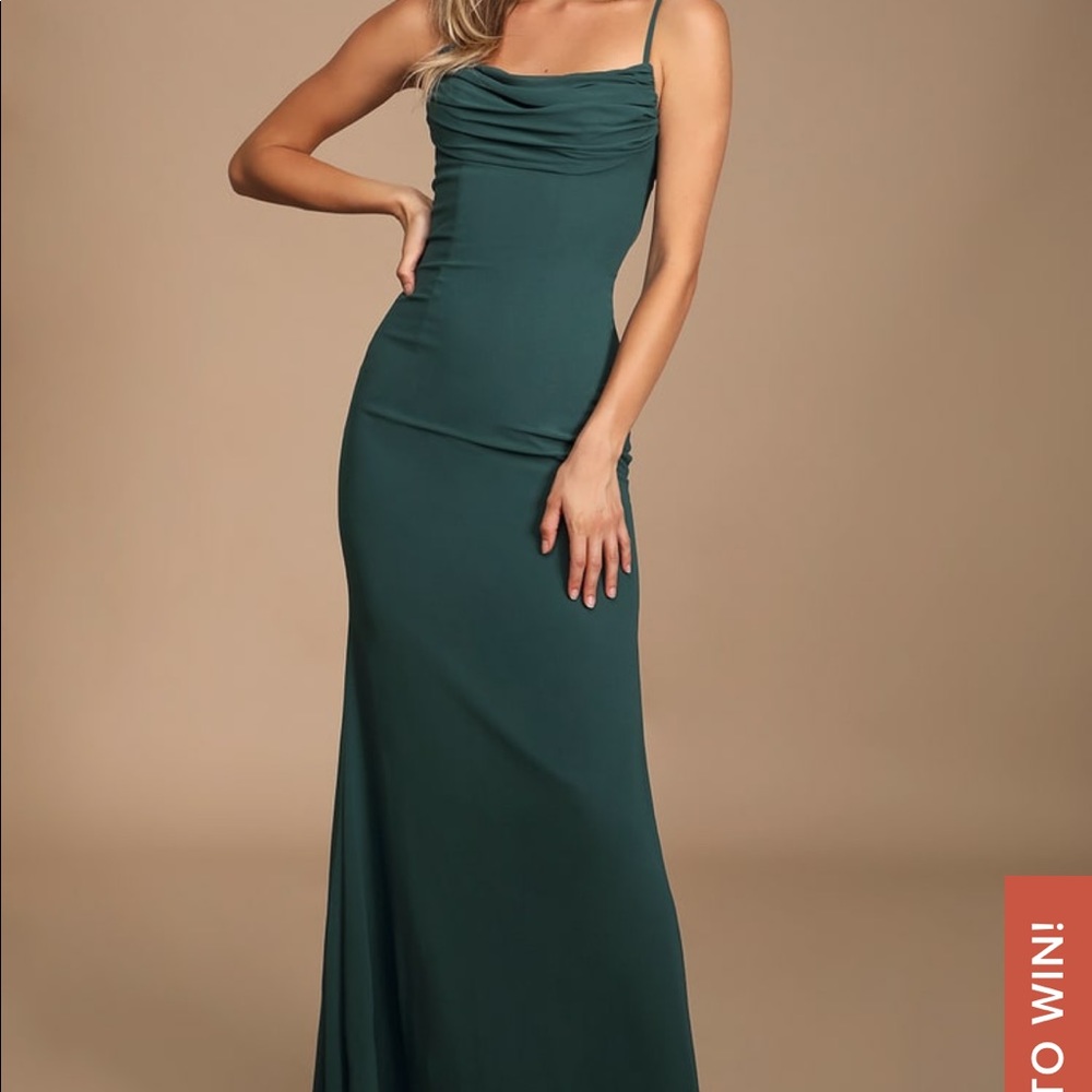Lulus Emerald Green Crowl Neck Dress
